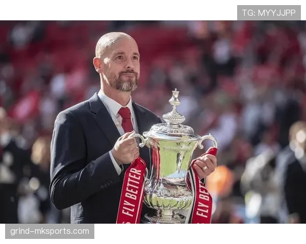 德甲劲旅公布全新阵容，新星加盟点燃球迷期待