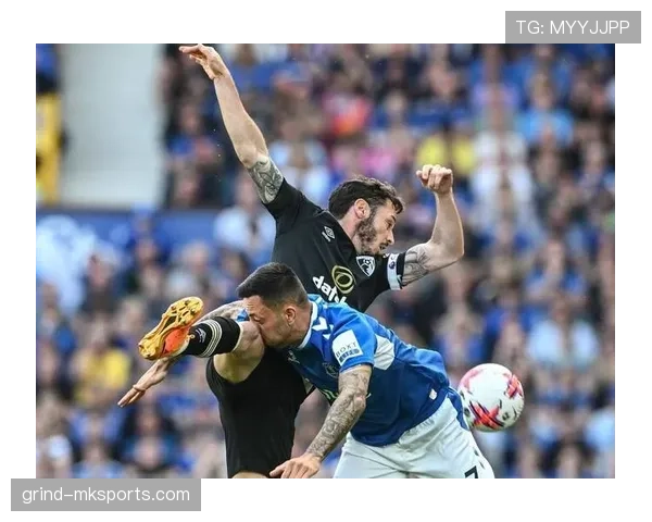 埃弗顿上演惊天逆转，英超保级奇迹再现赛场