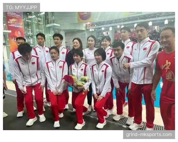 伏明霞真能活成贵妇人样，王者光环背后是这么顶奢的日常？